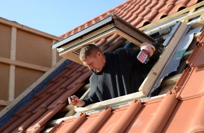 Pose de fenêtres de toit Velux à Santosse